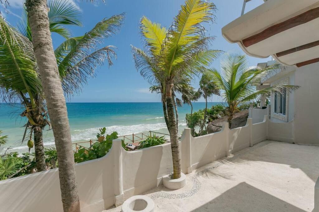 Luxury 5-Br Beachfront Home In Tulum Casa Sofia Gato المظهر الخارجي الصورة